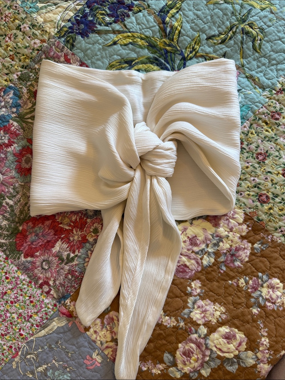 White Crinkle Scarf Tie Top